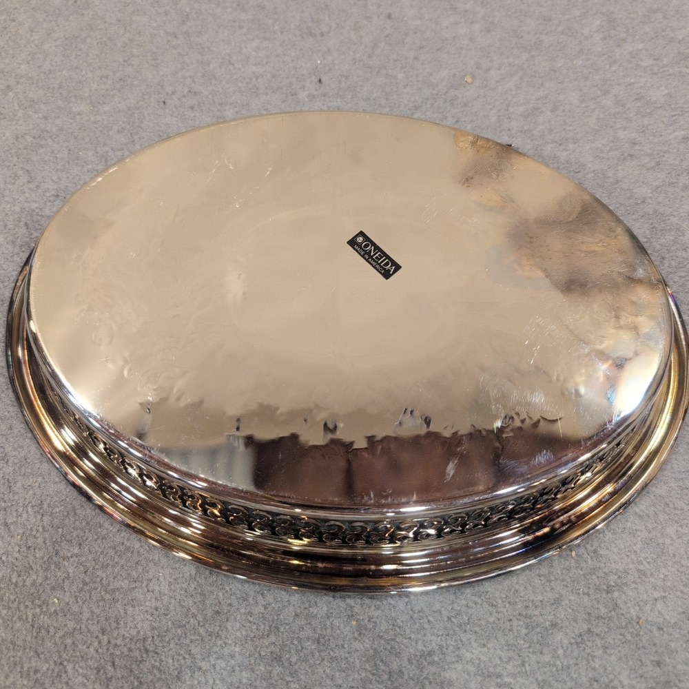 Oneida Silver Plate Oval Pierced Gallery Tray Etched Floral Made in USA - Picture 6 of 8